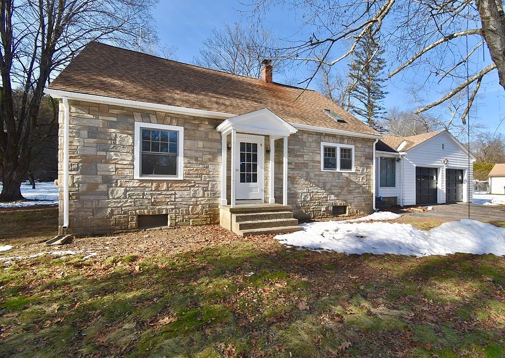 419 Dewey St, West Springfield, MA 01089 Zillow