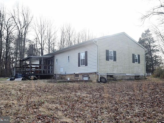 4th image of 4212 Kevin Rd