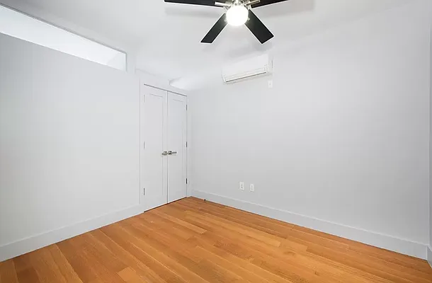 Rented by Compass | media 9