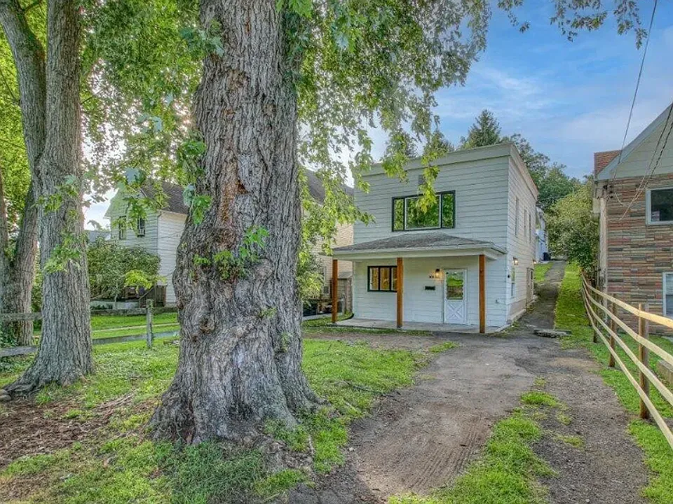 606 Meadow Ave