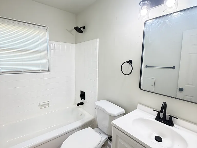 15741 Ellis St — Photo 16