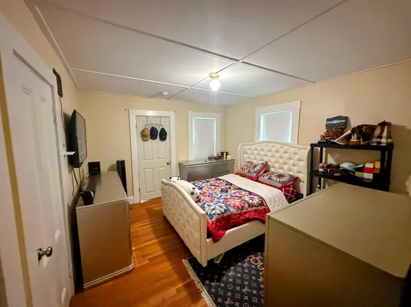 16 Campbell St #1, Woburn, MA 01801