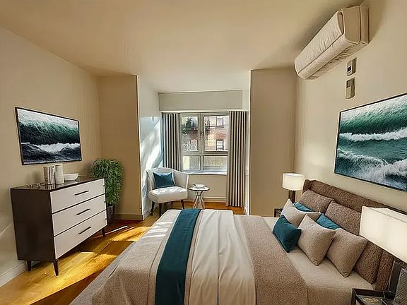 4th image of 392 Saint Marks Ave APT 2A