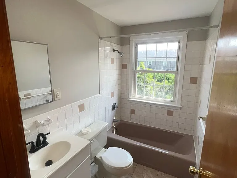 20-50 Danbury Dr — Photo 17