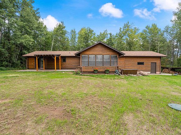 3rd image of 5373 Lester River Rd