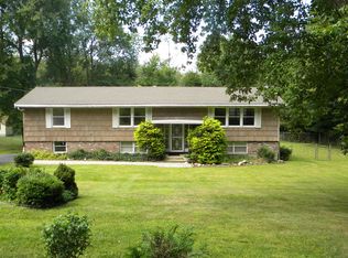 59 Pumphouse Rd, Brewster, NY 10509