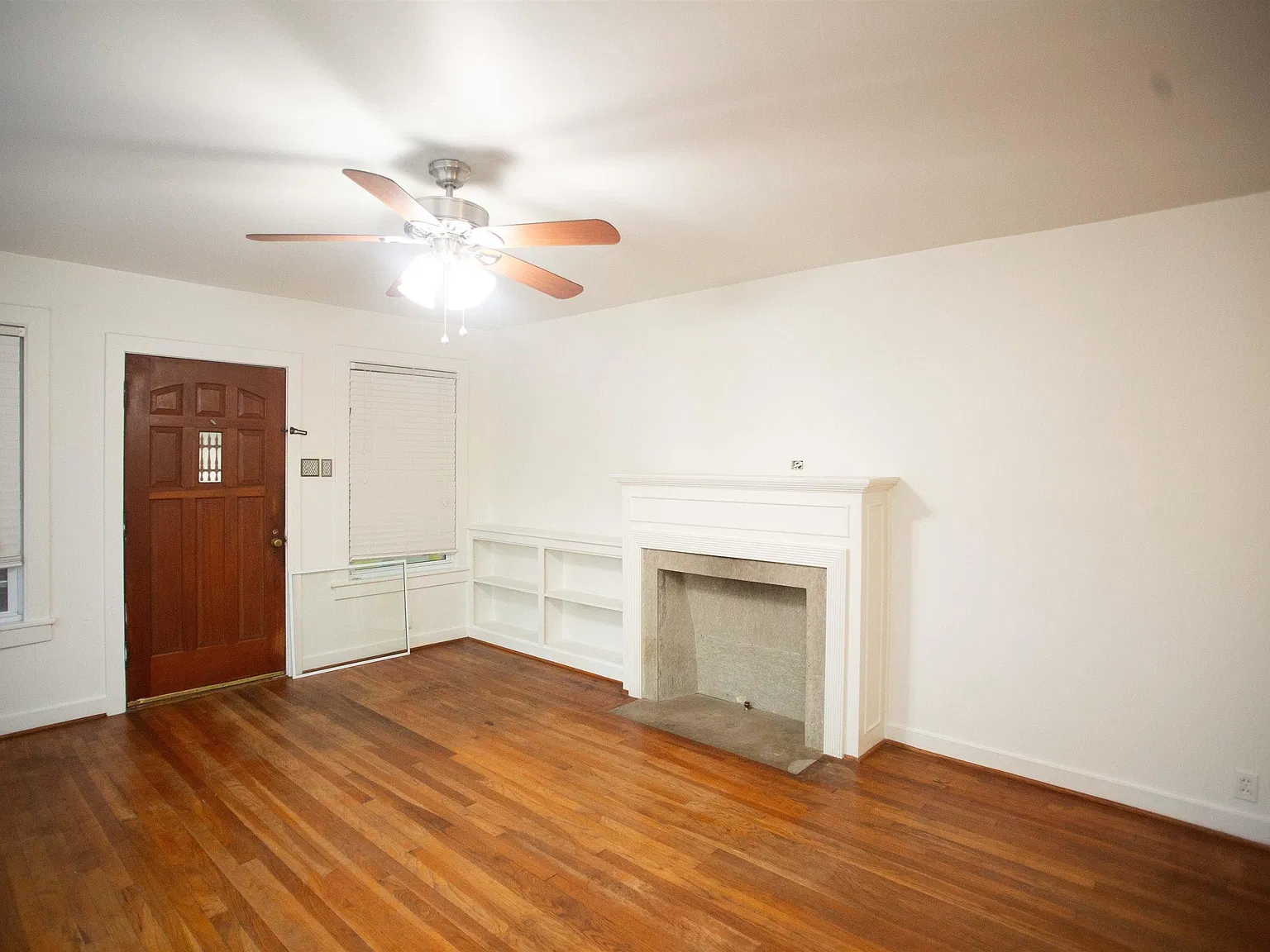 3 bed, 1.5 bath, 1372 sqft, $1,100 — Photo 4