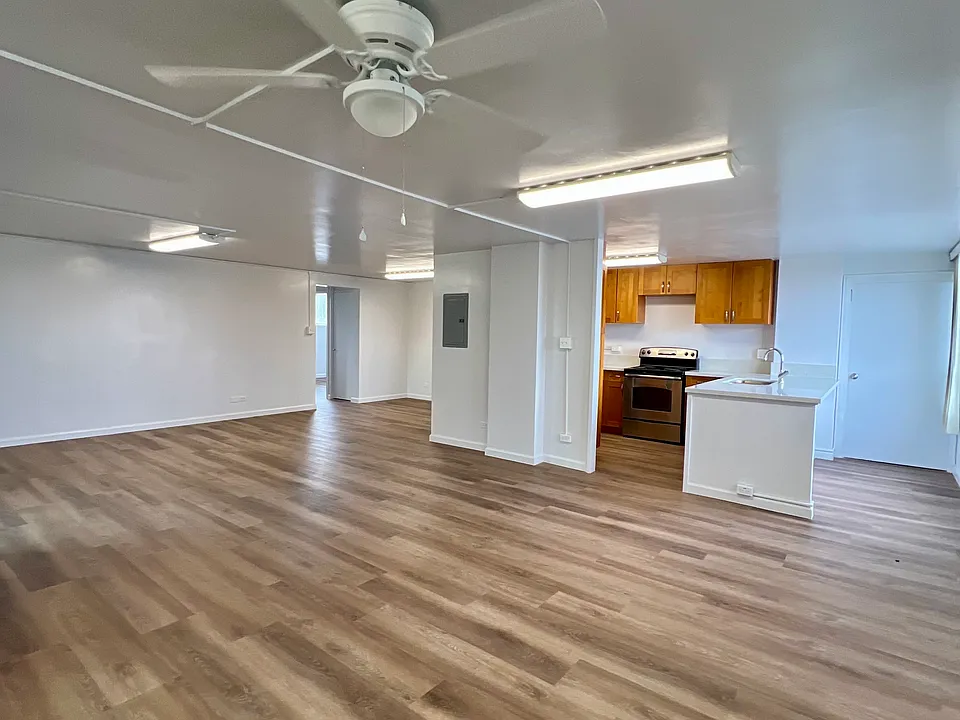 1310 Heulu St #1002