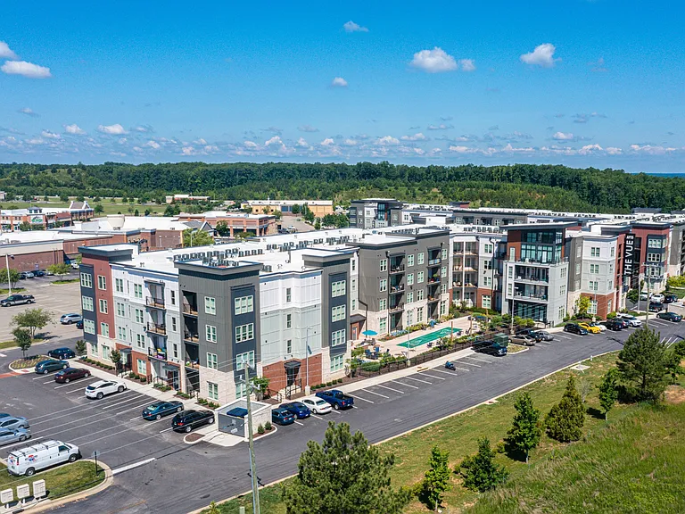 The Vue at Westchester Commons — Photo 32