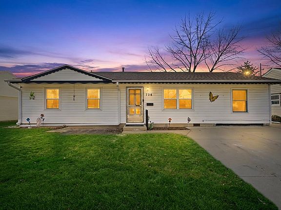 2nd image of 728 Farragut Ave