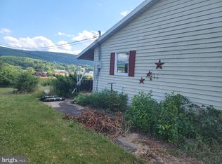 21 Trailer Rd, Ringtown, PA 17967