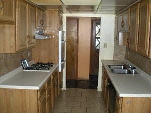 2nd image of 829 W Manor Ct