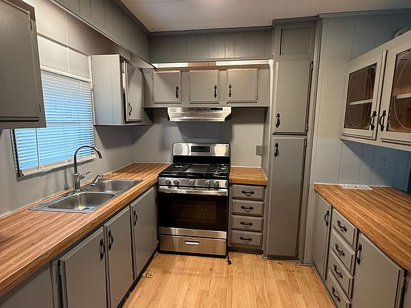 2nd image of 5407 Post Rd #89C