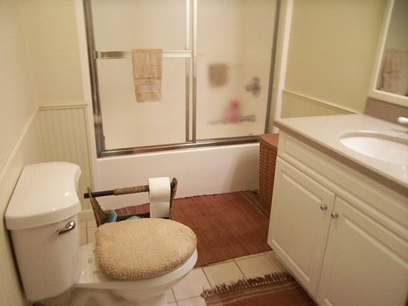 5th image of 710 Pine St