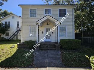 11 W 50th St APT A, Savannah, GA 31405