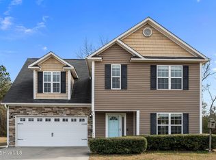 436 Huffmantown Road, Richlands, NC 28574