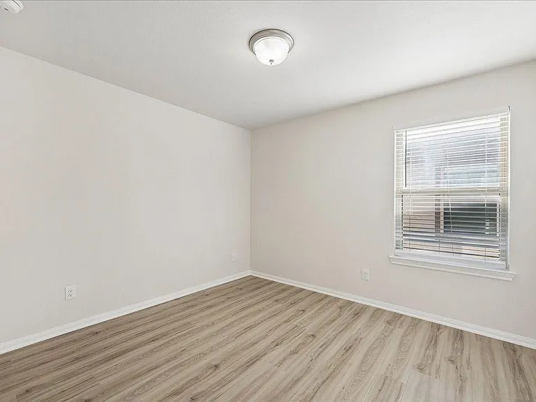 756 Lake Lacosta Dr — Photo 15