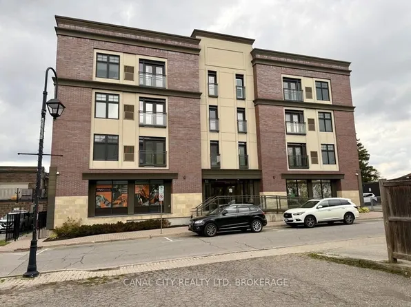 10 Albert St E, Thorold, ON