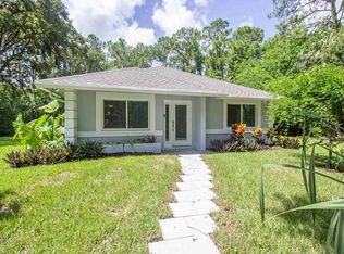 4410 Pine Ridge Rd, Naples, FL 34119