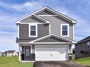 5357 Fall Cir, North Branch, MN 55056