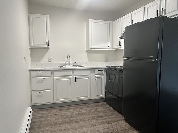 2nd image of 150 Wilbur Ave