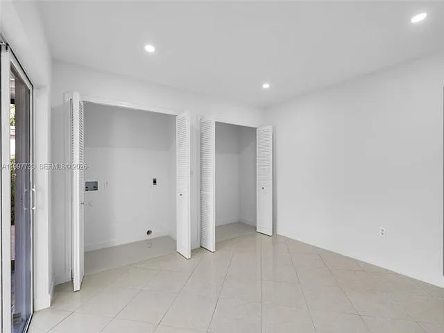 14755 SW 82nd Ter — Photo 3