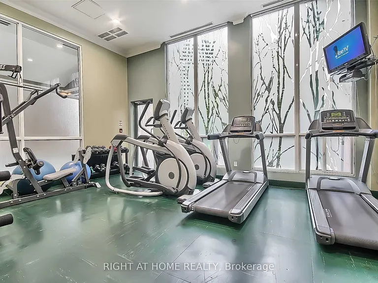 7 Lorraine Dr #1208 — Photo 18