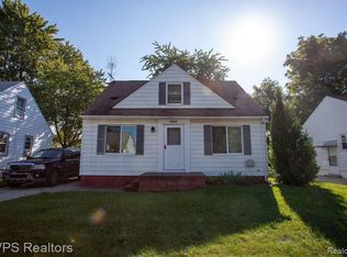 22206 Virginia Ave, Eastpointe, MI 48021