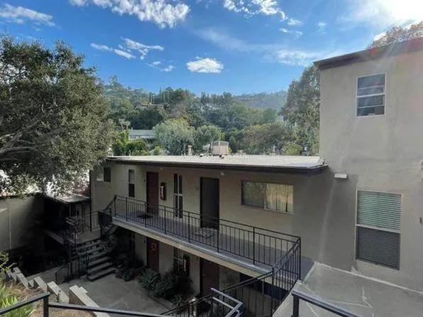 3625 Regal Pl, Los Angeles, CA 90068