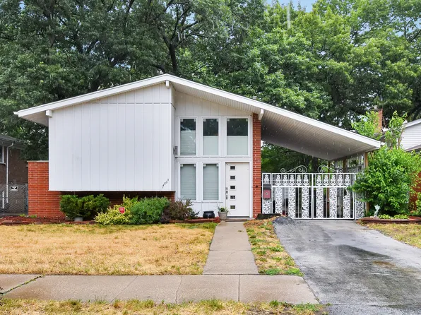 14823 Dobson Ave, Dolton, IL 60419