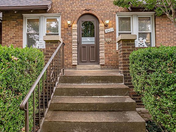 2nd image of 6425 Lindenwood Pl