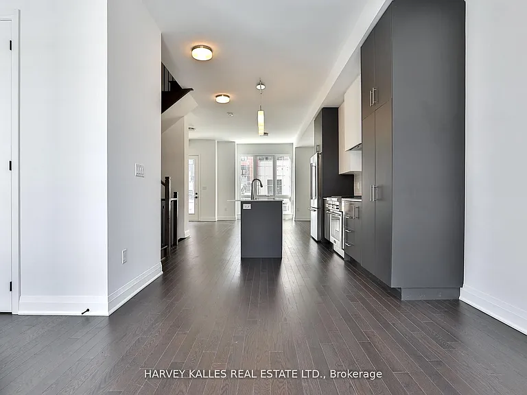 204 Atkinson Ave — Photo 7