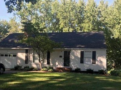 5024 W 72nd St, Prairie Village, KS, 66208