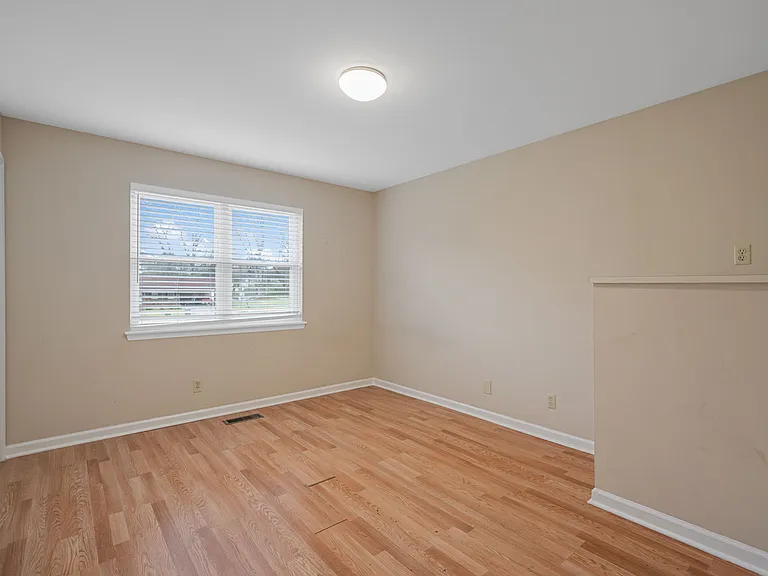 3076 Speicher Cir — Photo 26