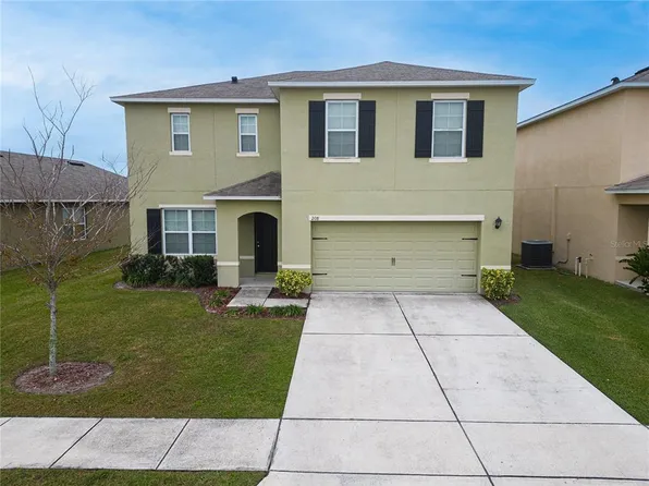 208 Fall Glo Rd, Winter Haven, FL 33880