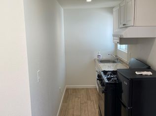 336 E Harding St, Long Beach, CA 90805