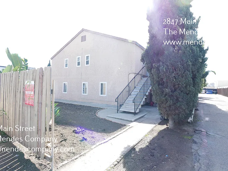 2847 Main St #4 — Photo 8