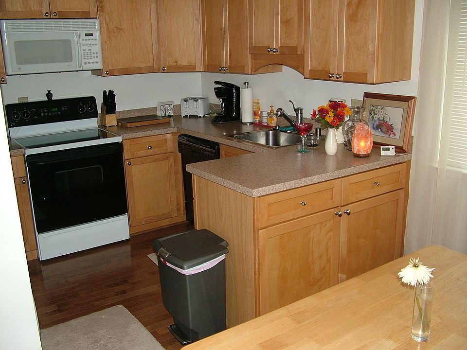 1st image of 2634 Glengyle Dr