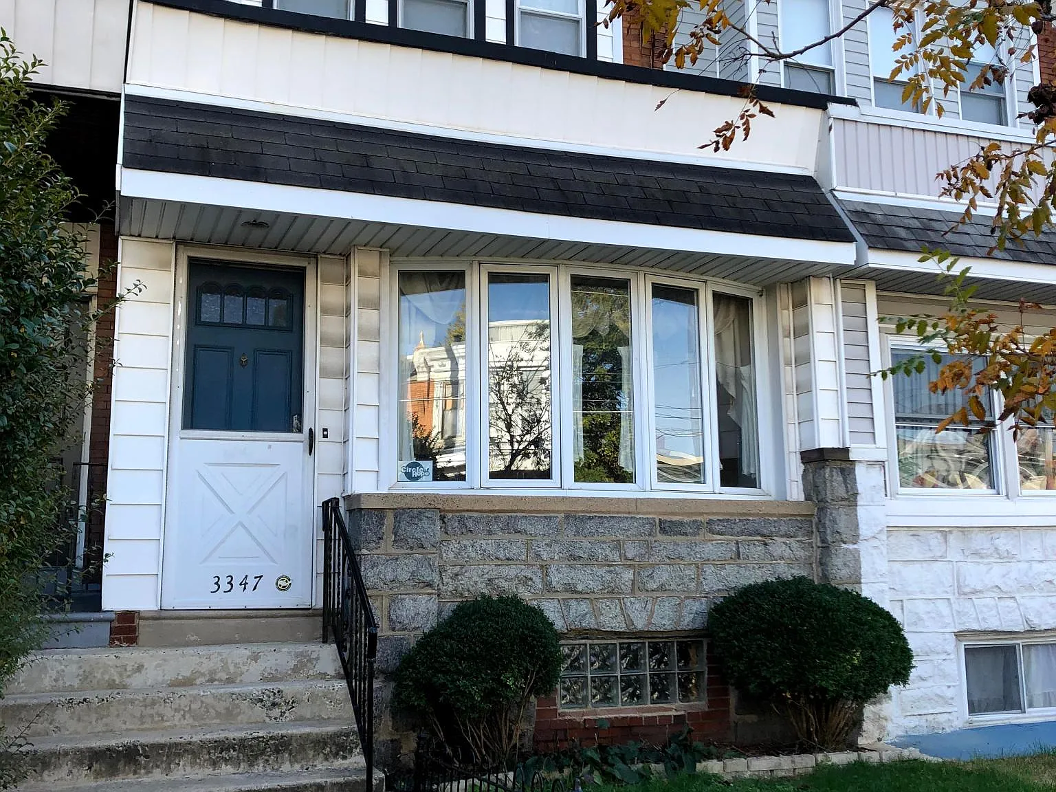 3347 Emerald St — Photo 3