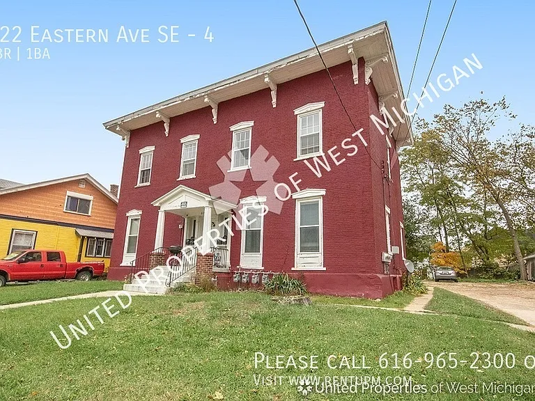 822 Eastern Ave SE #4 — Photo 8