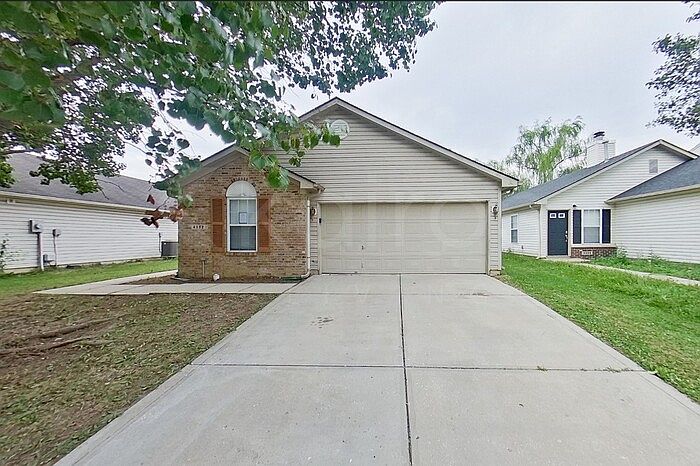 1st image of 4302 Village Bend Dr