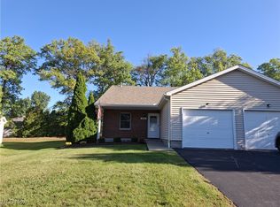 519 Wilcox Rd APT A, Youngstown, OH 44515