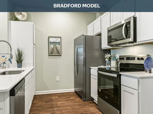 911 RIVERTREE Place, Middleburg, FL 32068