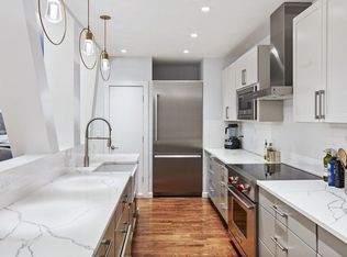 69 Harvey St APT 7, Cambridge, MA 02140