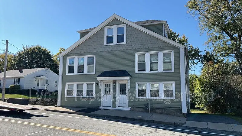 2 bed, 1.0 bath, 1100 sqft, $1,795 — Photo 1