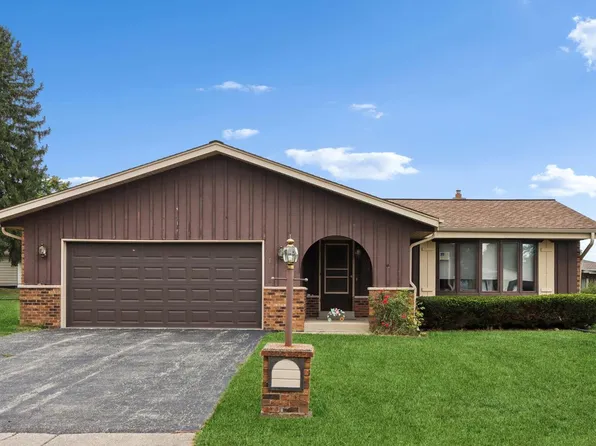 3374 West Kimberly AVENUE, Greenfield, WI 53221