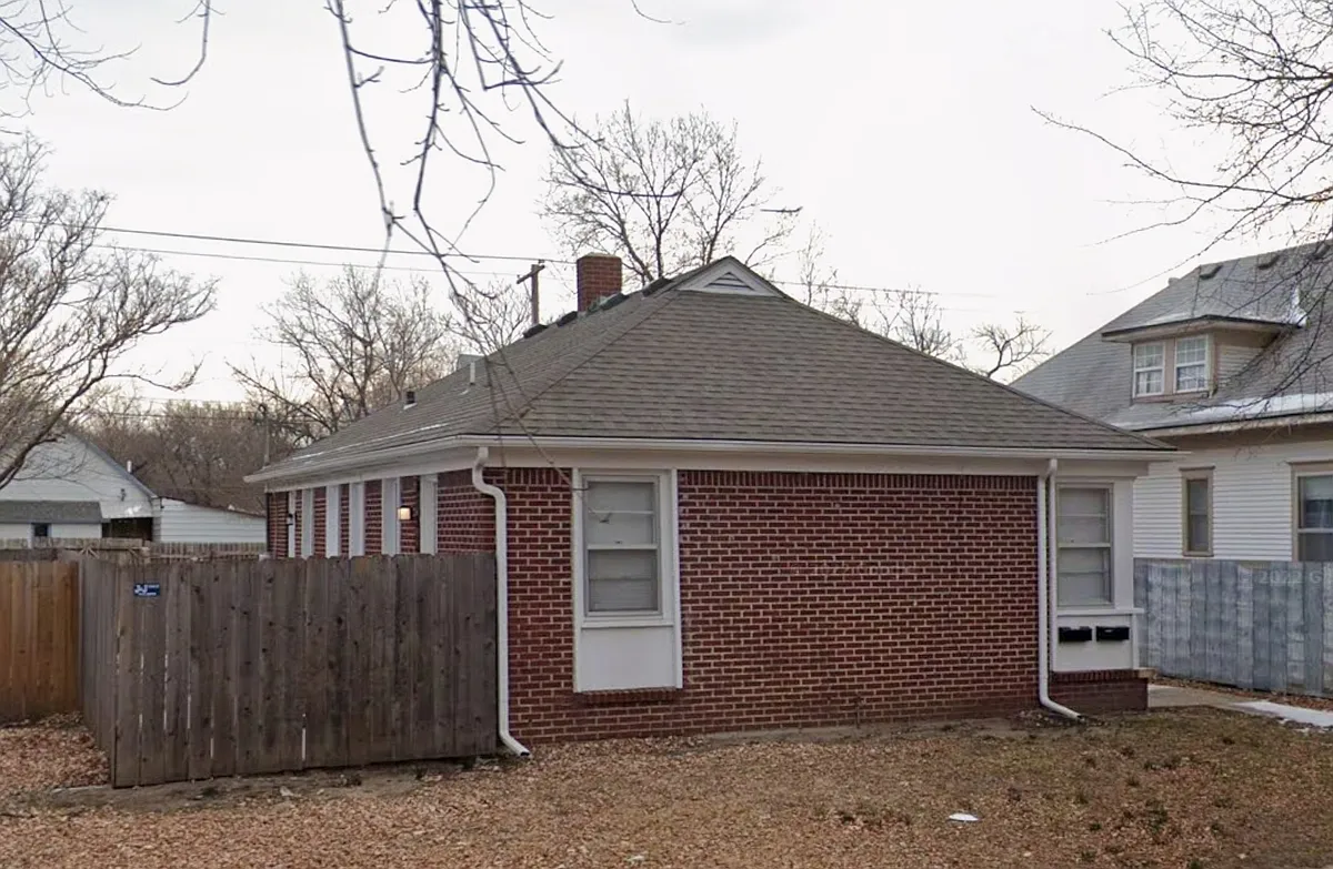 Building Photo - 1038 S Laura Ave #1038