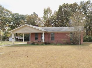 950 Fitts Ross Rd, Bolivar, TN 38008