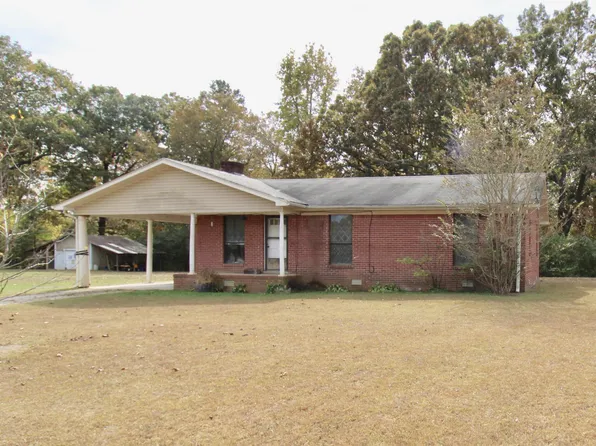 950 Fitts Ross Rd, Bolivar, TN 38008