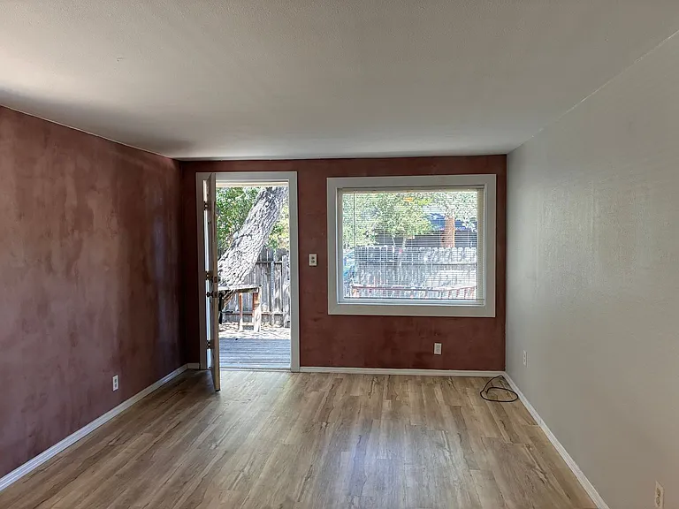817 NW Federal St — Photo 5
